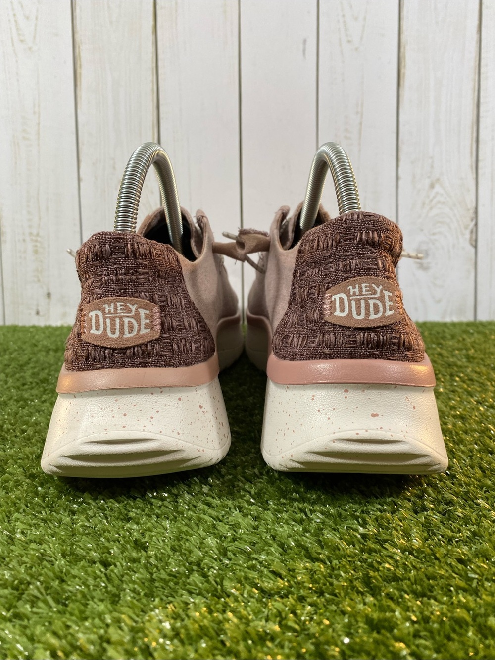 Hey Dude Wendy Peak Chambray Platform Shoes Women Size 10 Mauve Slip On Comfort - Picture 7 of 16